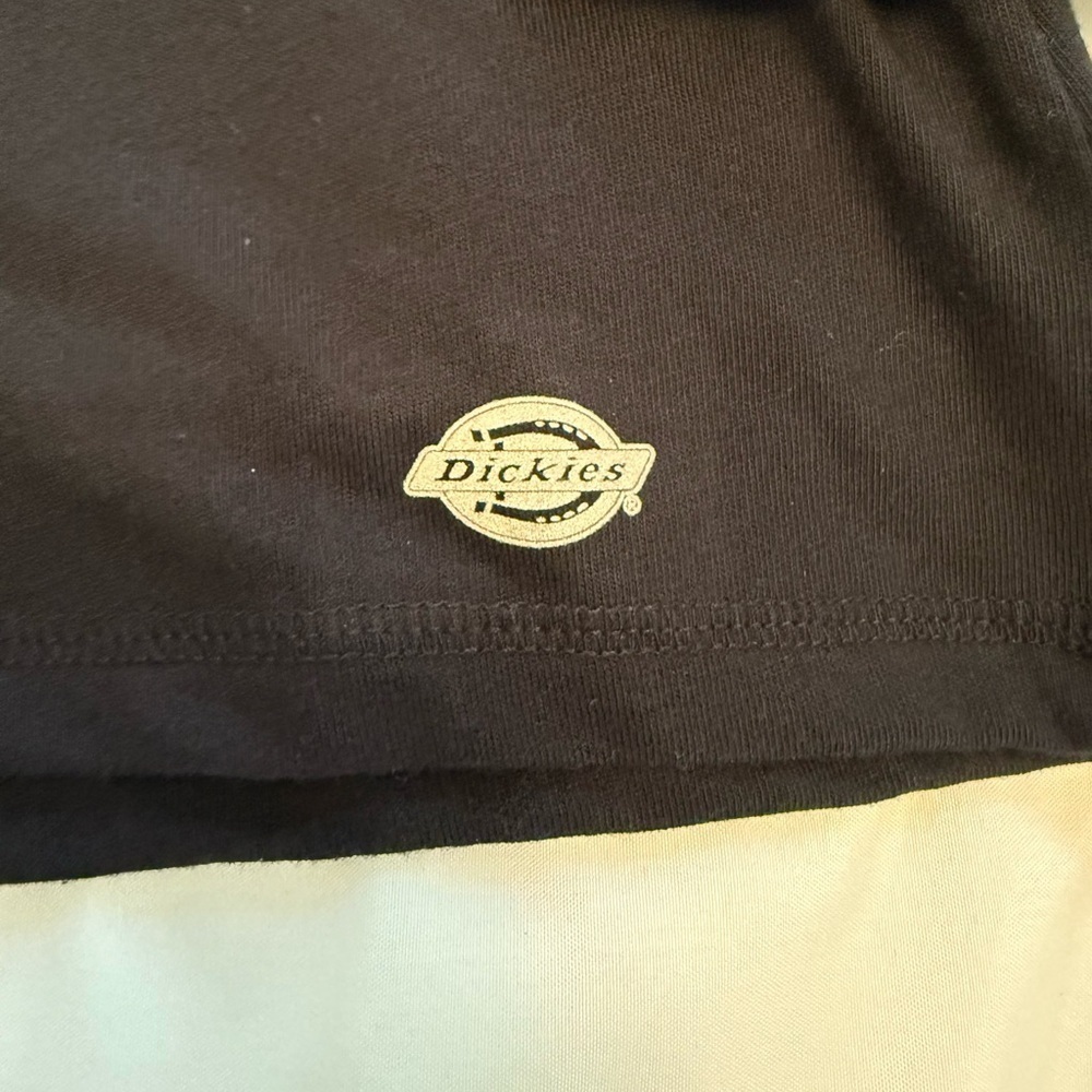 Dickies Women's Cooling Long Sleeve Pocket T-Shirt Black Size Small NWT - Picture 3 of 5